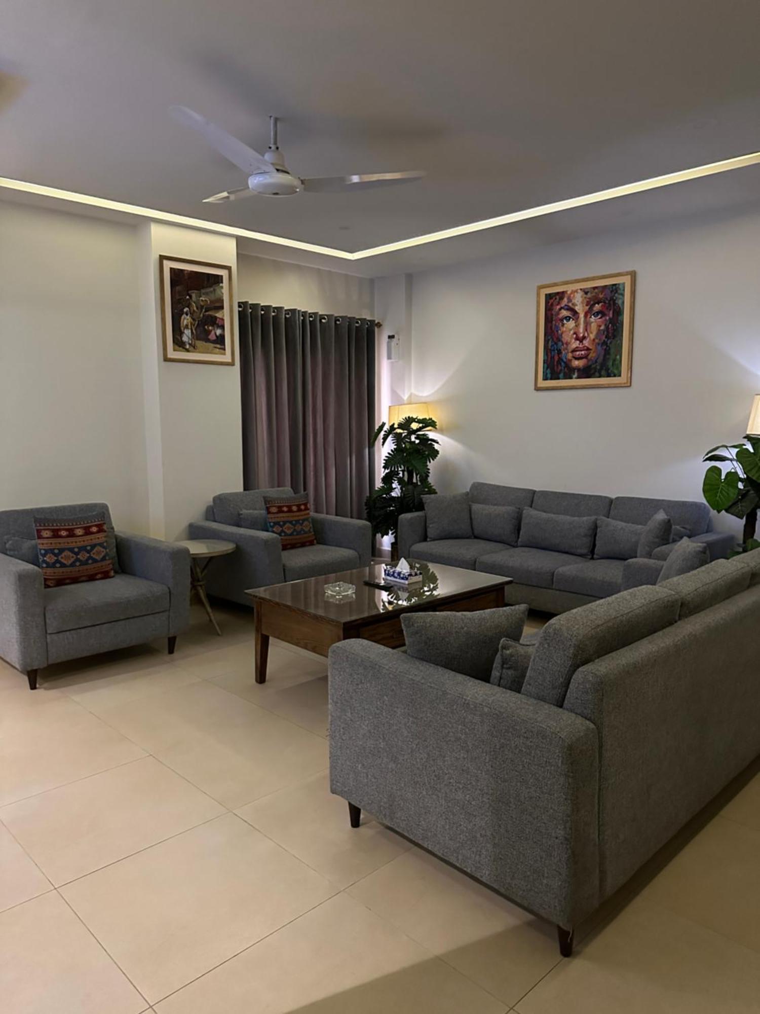 Serenity Corner 4 Bhk Islamabad Eksteriør billede